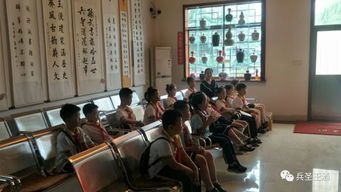廣饒電視臺組織小學(xué)生來實踐活動教育基地 國家aaa級旅游景區(qū)兵圣王酒業(yè)研學(xué),體驗王酒之道,感悟家鄉(xiāng)人文 文化